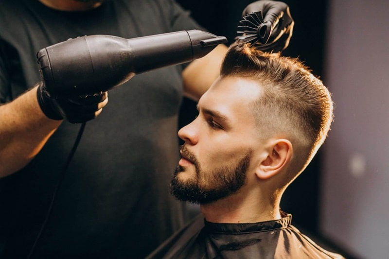 Maîtriser l'art du dégradé haut pour homme tendances et conseils